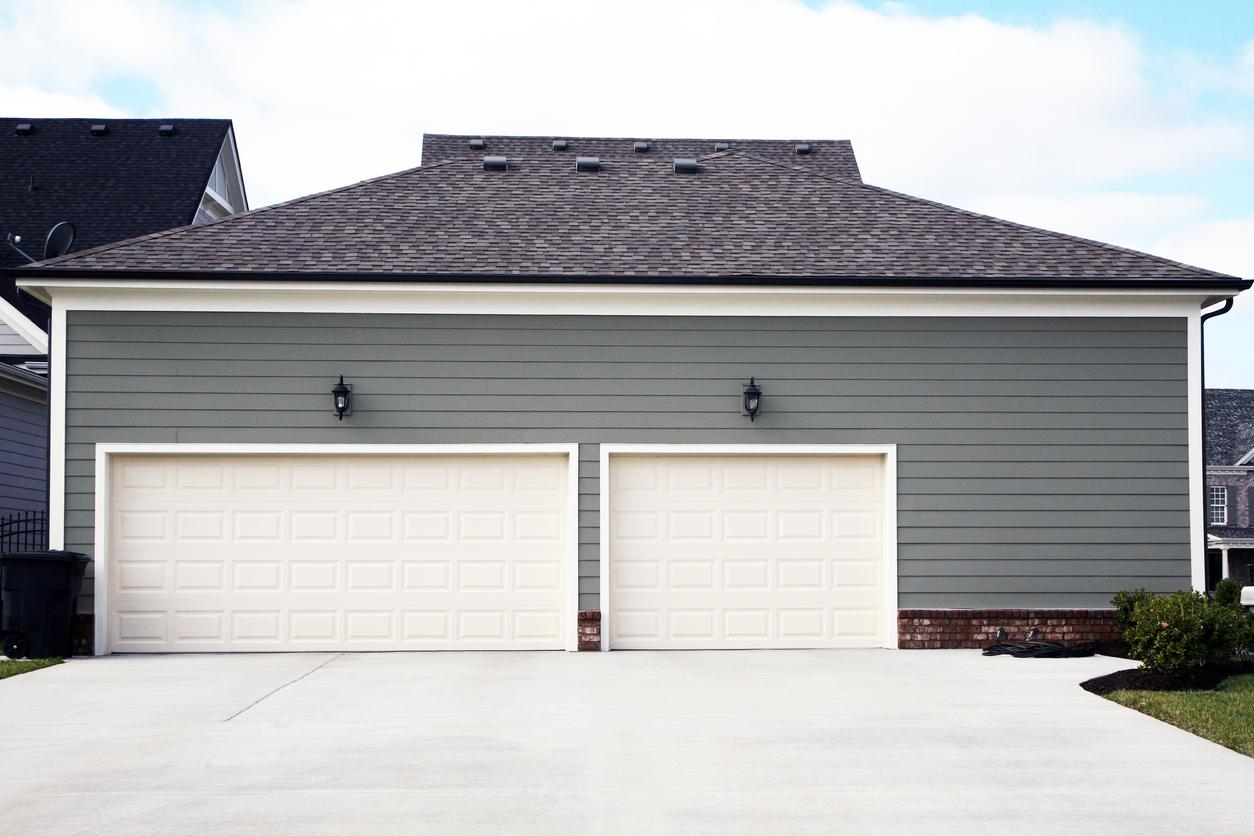 Garage construction in Des Plaines