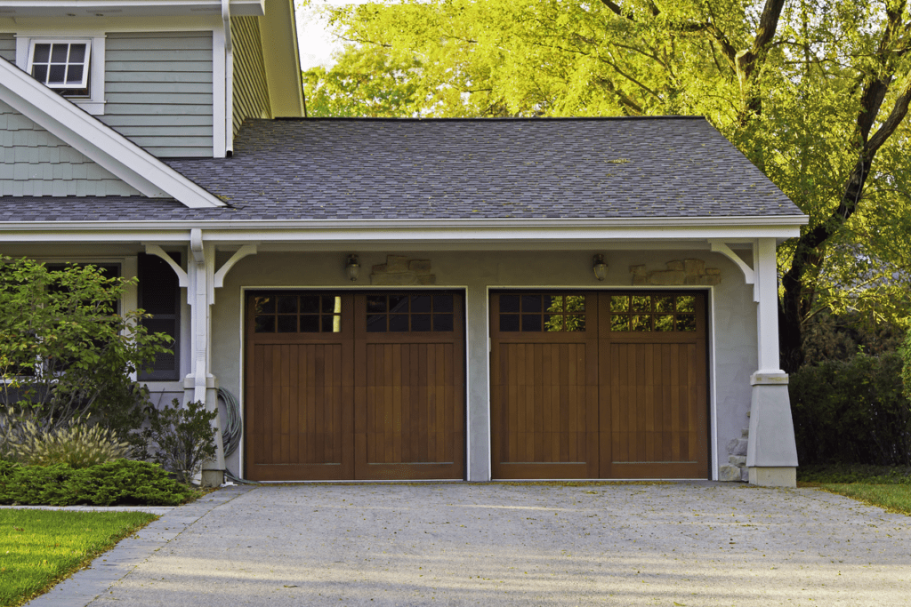 Crest Hill Garage Construction